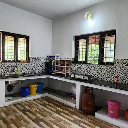 'Marari Johns Homestay' Mararikulam, Alappuzha Exterior photo