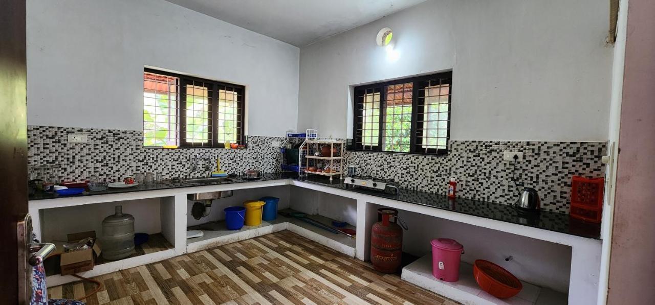 'marari Johns Homestay' Mararikulam,