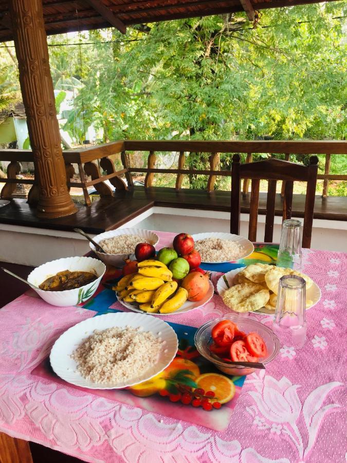 'marari Johns Homestay' Mararikulam, Homestay *